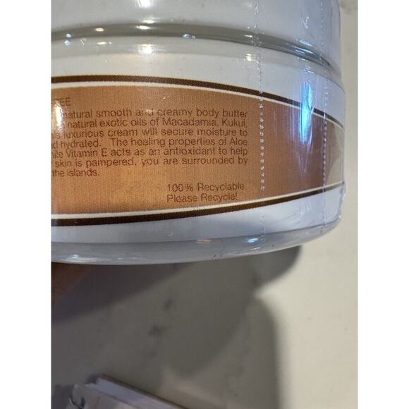 Tropical Bath And Body Set - Picture 8 of 10